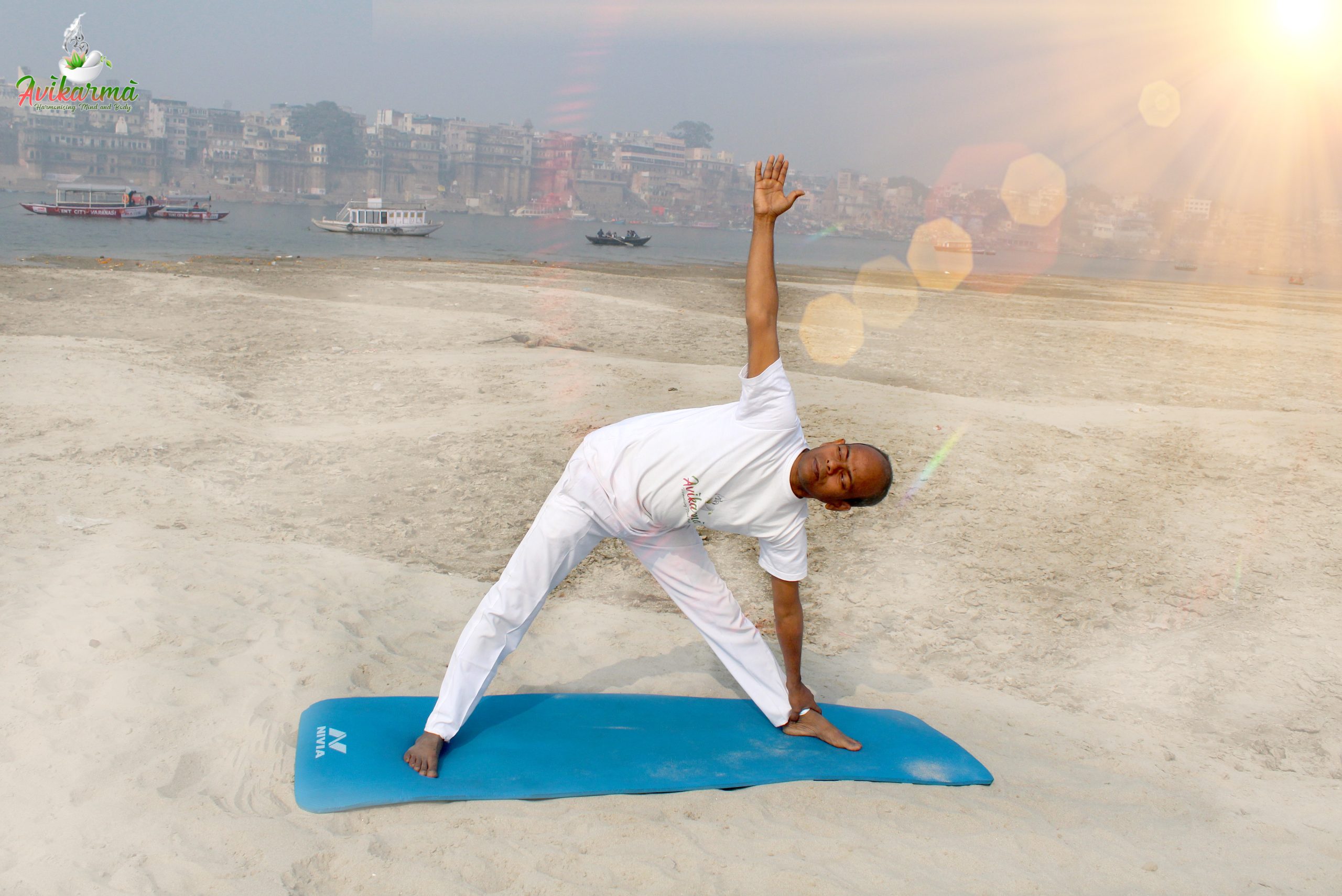 Utthita Trikonasana